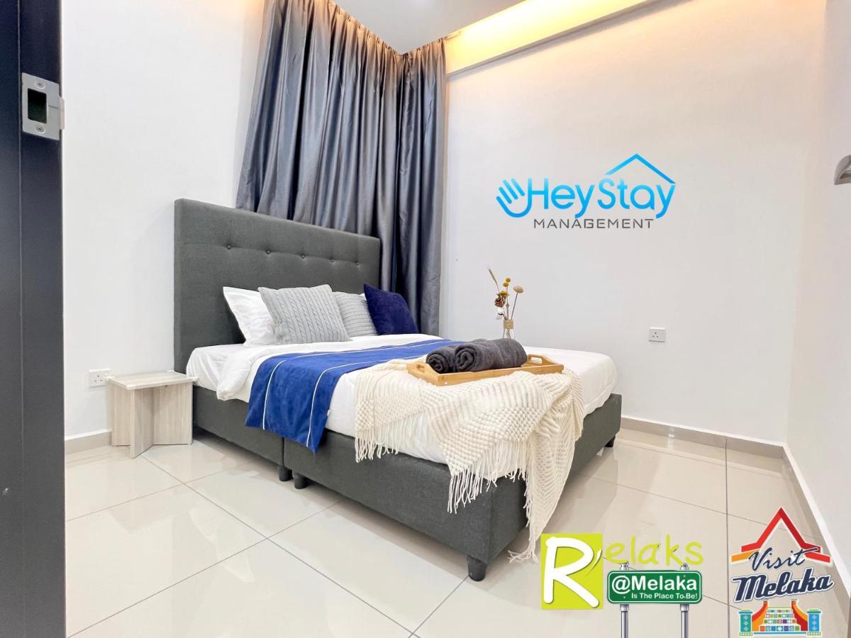 Novo 8 Residence Bachang By Heystay Management Kampong Tambak Extérieur photo