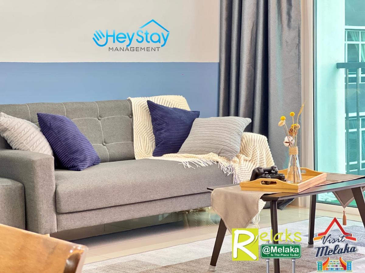 Novo 8 Residence Bachang By Heystay Management Kampong Tambak Extérieur photo