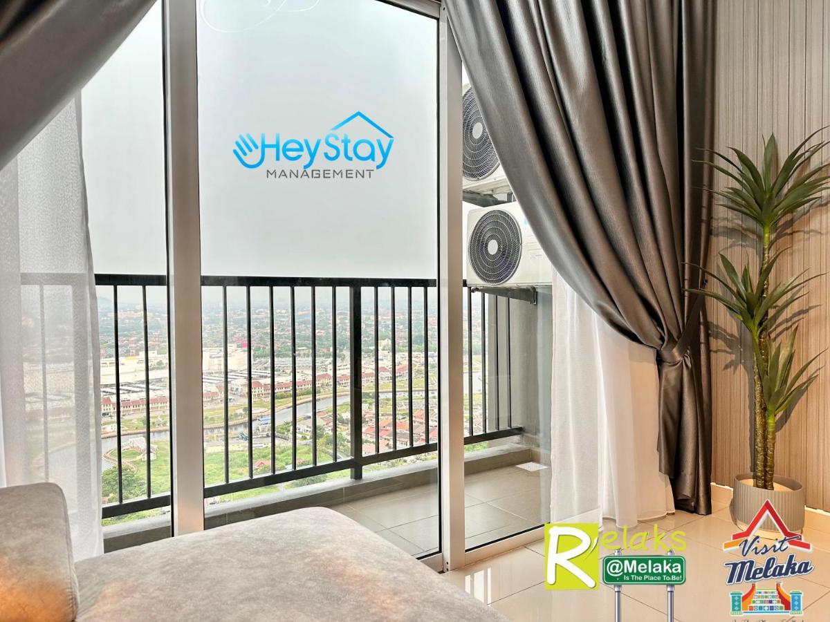 Novo 8 Residence Bachang By Heystay Management Kampong Tambak Extérieur photo