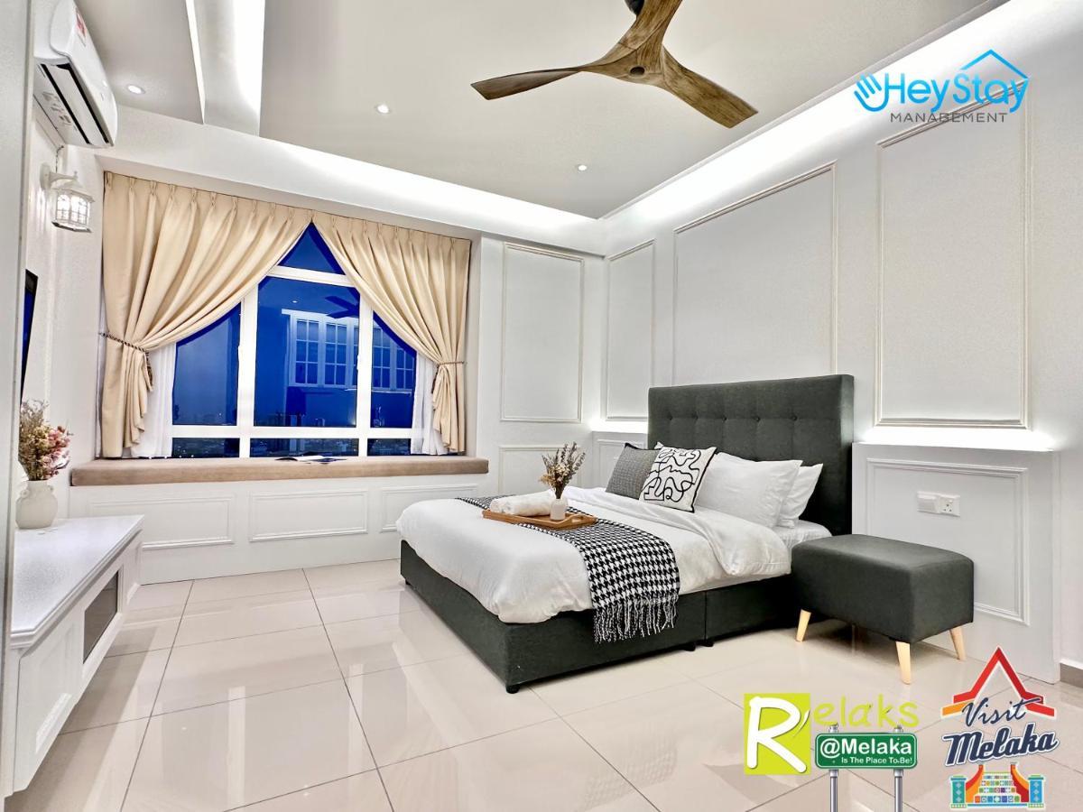 Novo 8 Residence Bachang By Heystay Management Kampong Tambak Extérieur photo