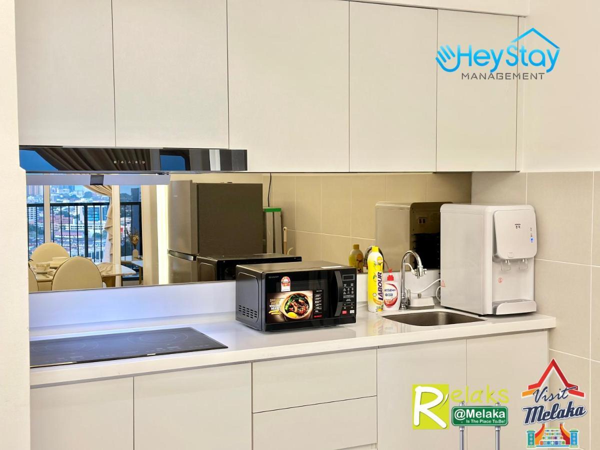 Novo 8 Residence Bachang By Heystay Management Kampong Tambak Extérieur photo