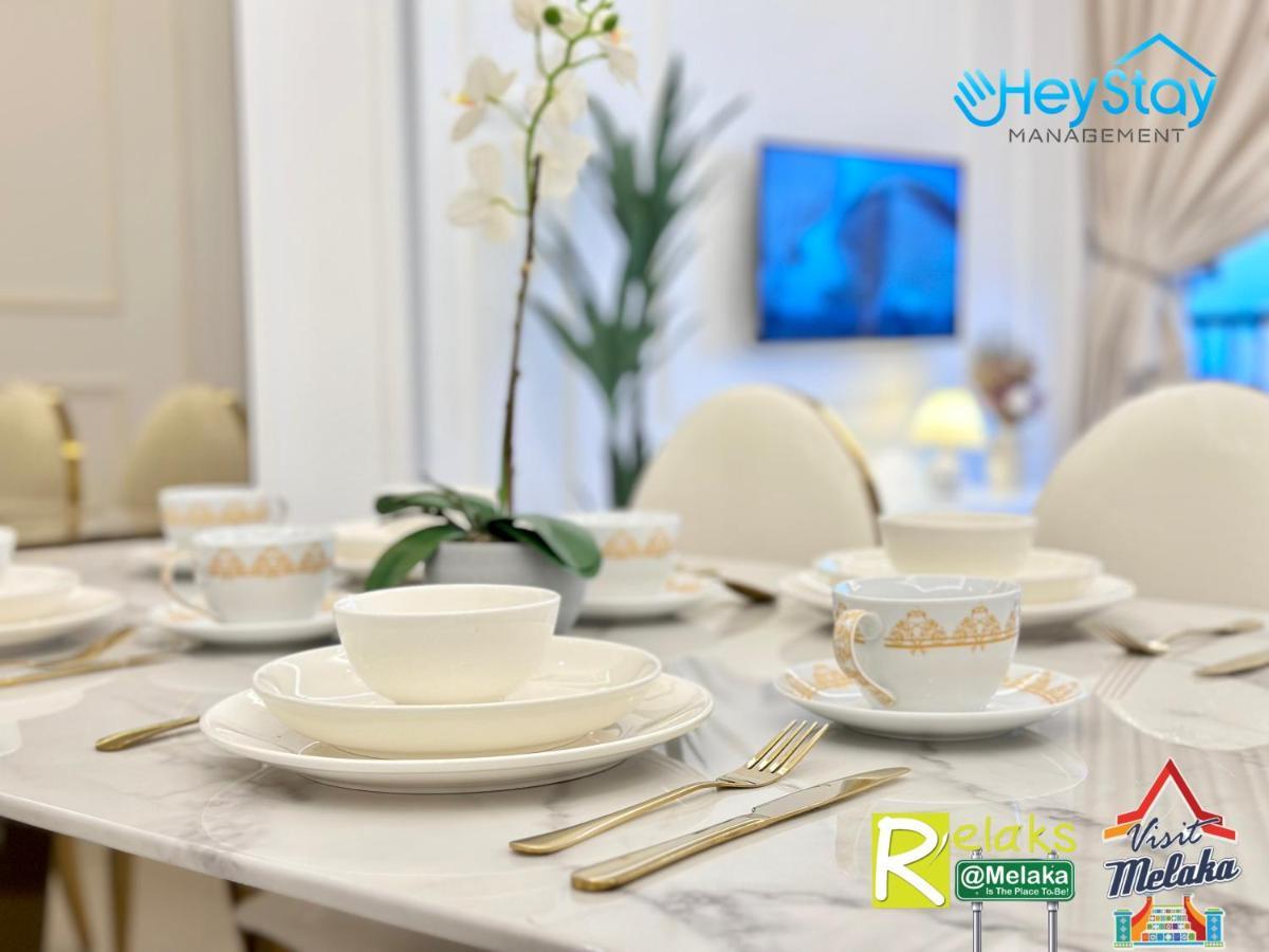Novo 8 Residence Bachang By Heystay Management Kampong Tambak Extérieur photo